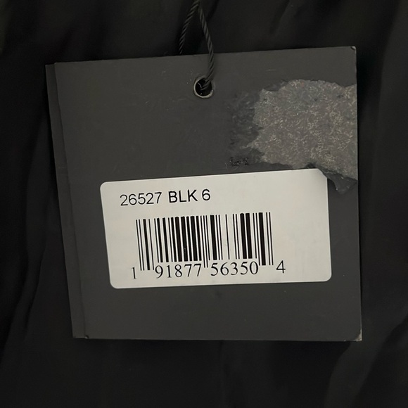 Ieena for Mac Duggal 26527 Ruffle Layered One Shoulder Gown in Black Size 6 NWT! - Picture 3 of 13